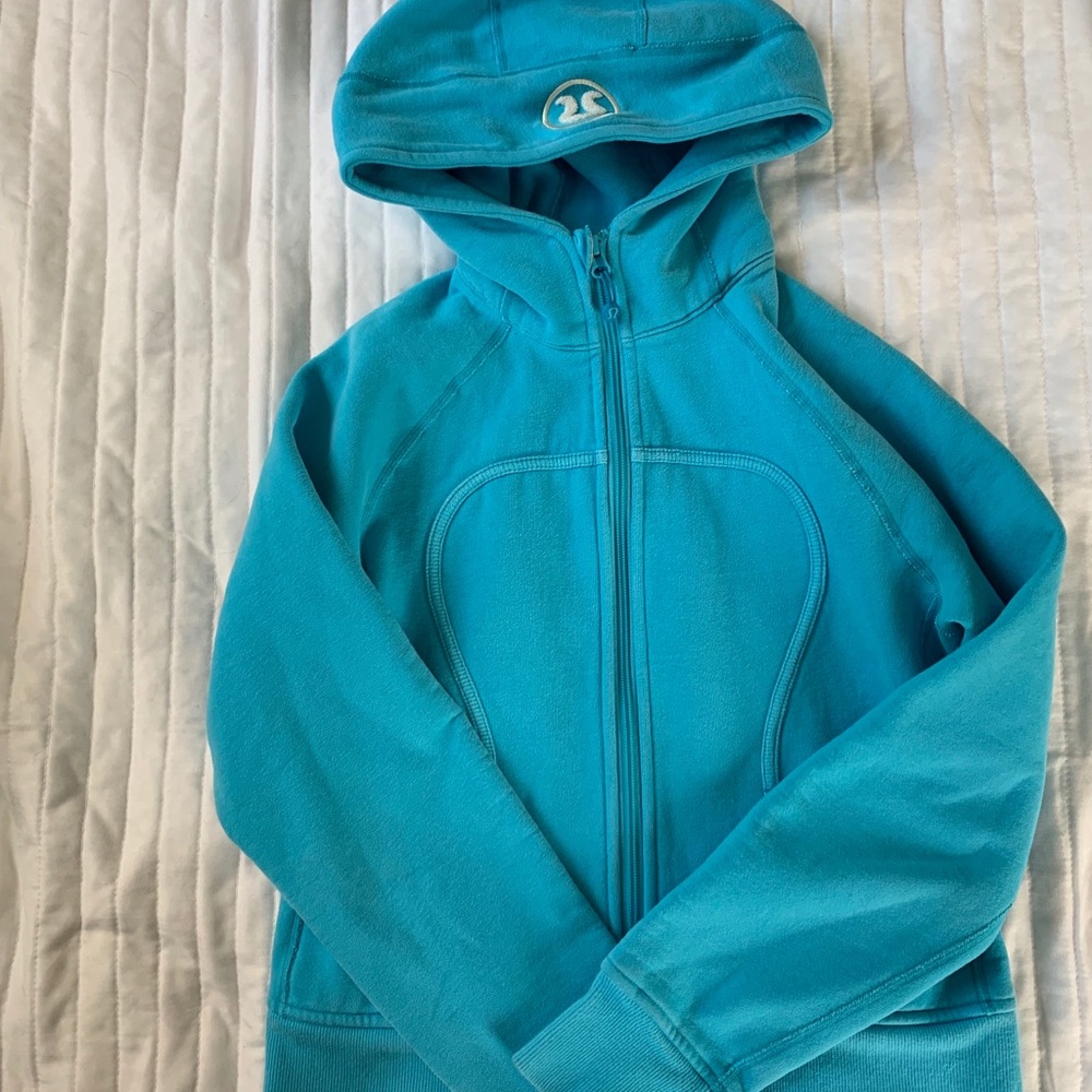 LULULEMON PACKAGE!!!! - Picture 4 of 7